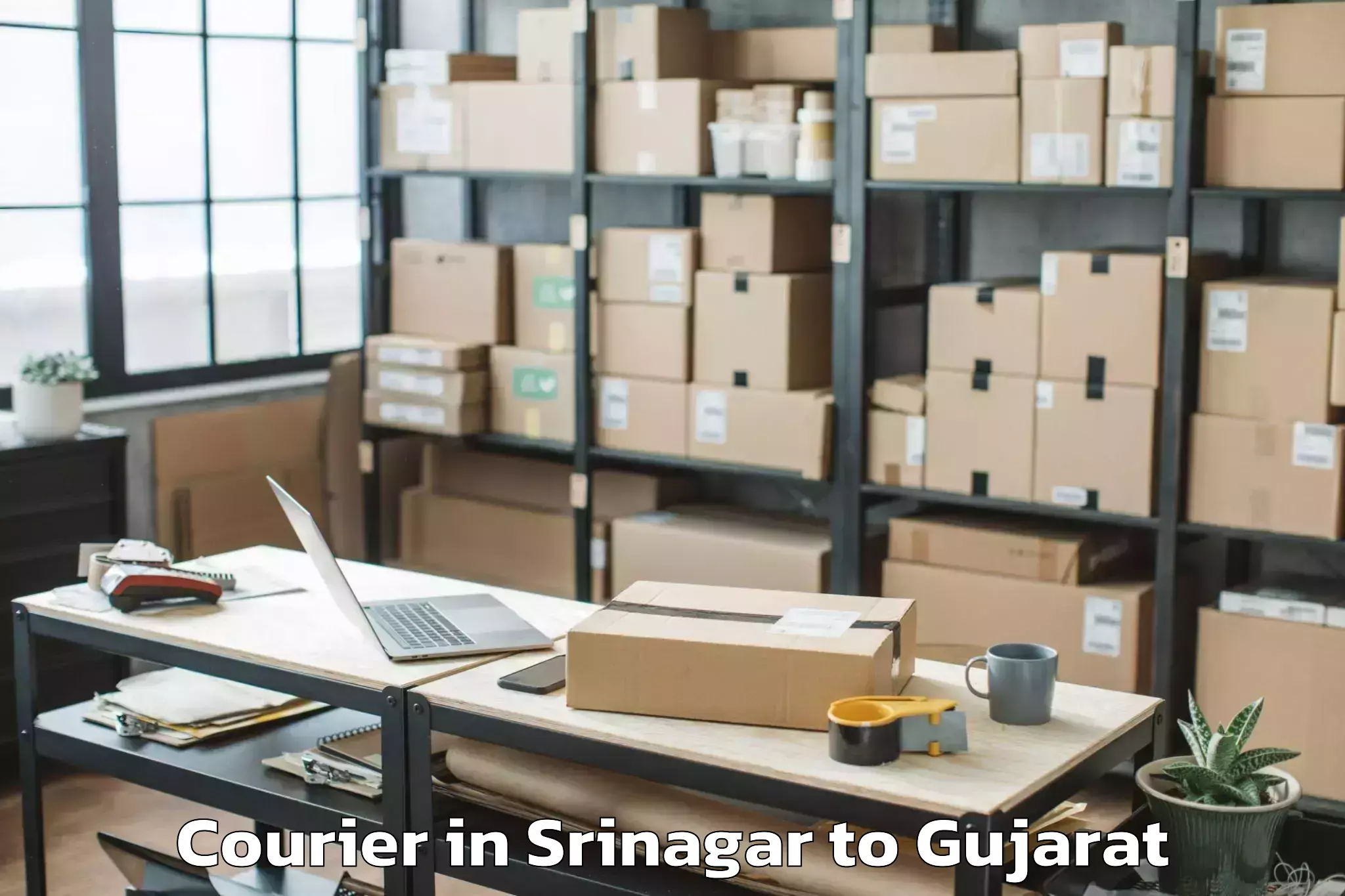 Get Srinagar to Borsad Courier